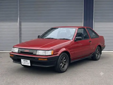 Corolla Levin / Sprinter Trueno (AE86), classic Japanese car